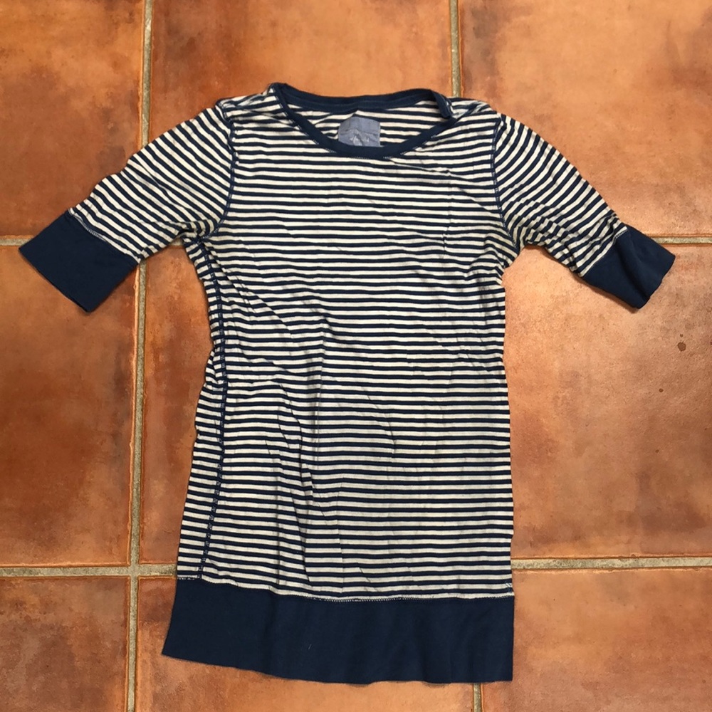 American Eagle striped tee